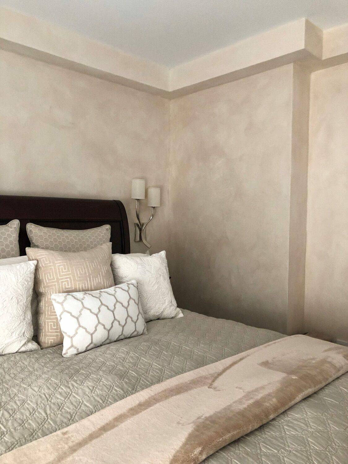 Venetian Flair: Incorporating Plaster Finishes in Different Rooms of Your Home